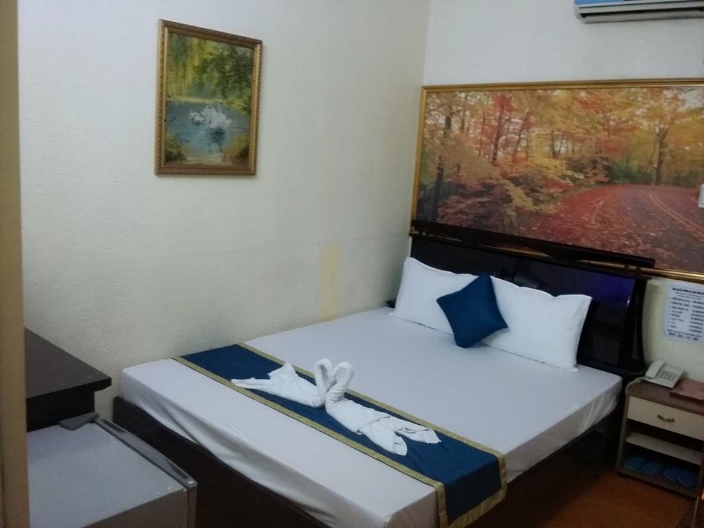 Tan Ha Hotel Хошимін Екстер'єр фото