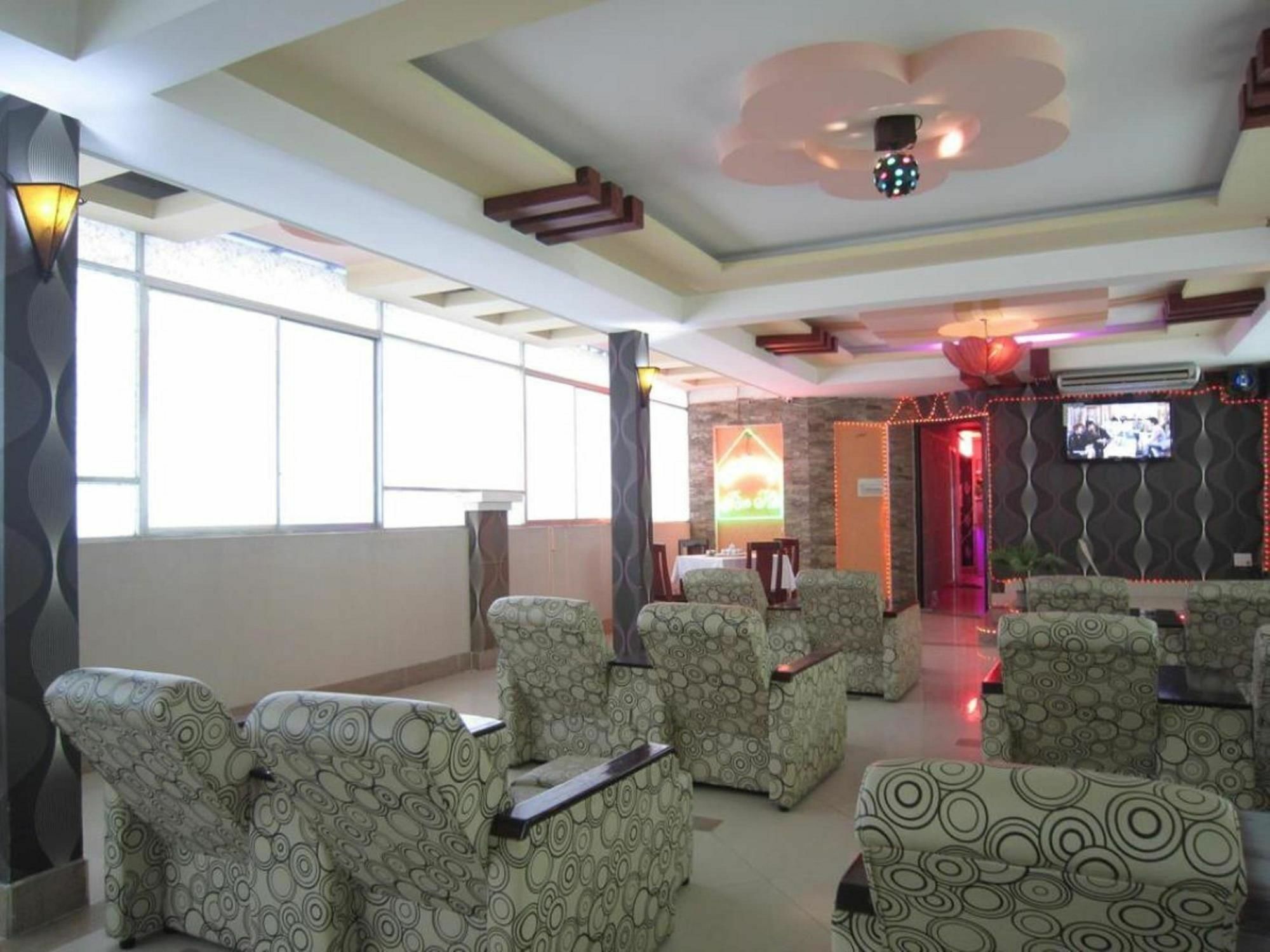 Tan Ha Hotel Хошимін Екстер'єр фото
