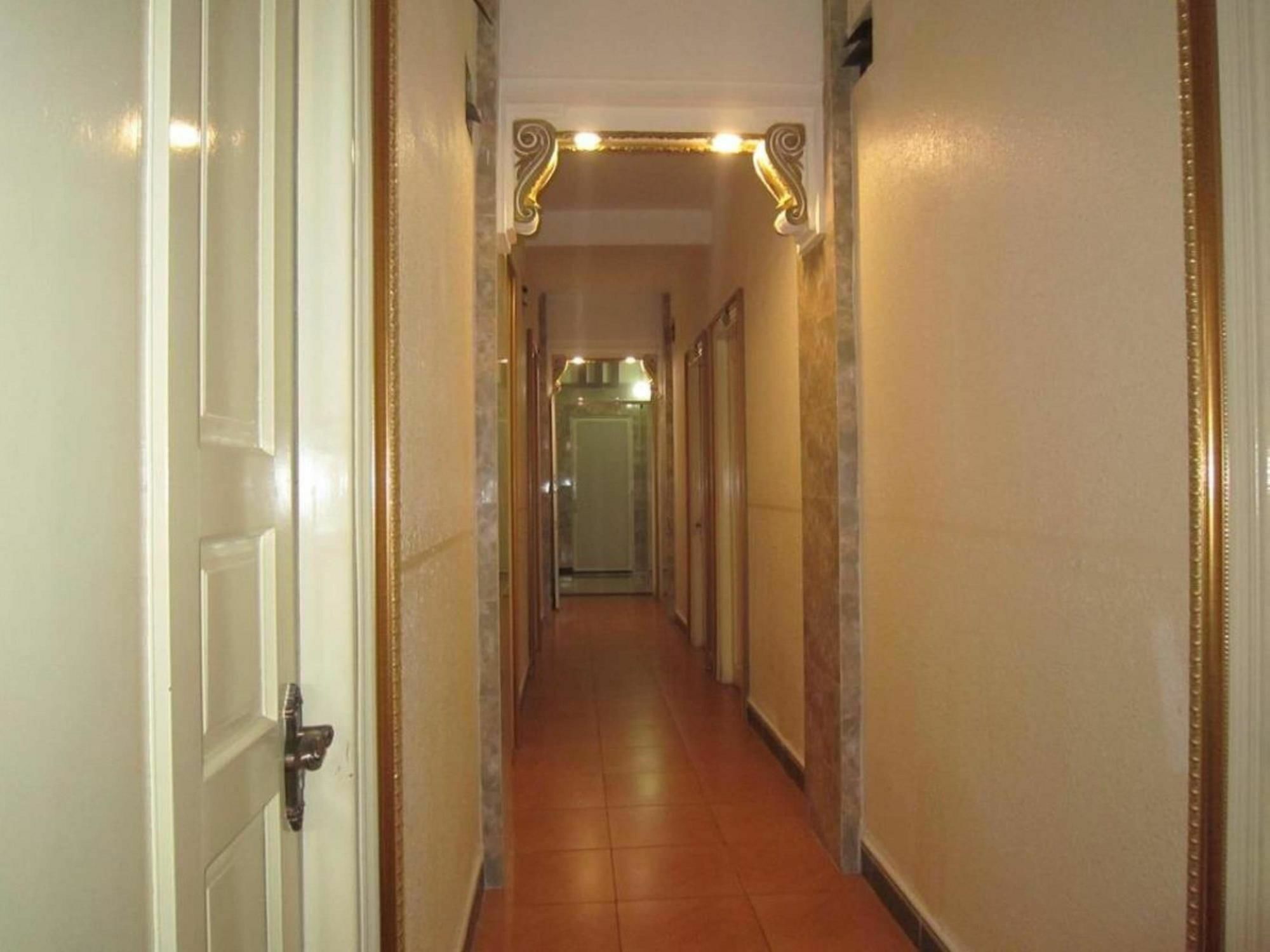 Tan Ha Hotel Хошимін Екстер'єр фото