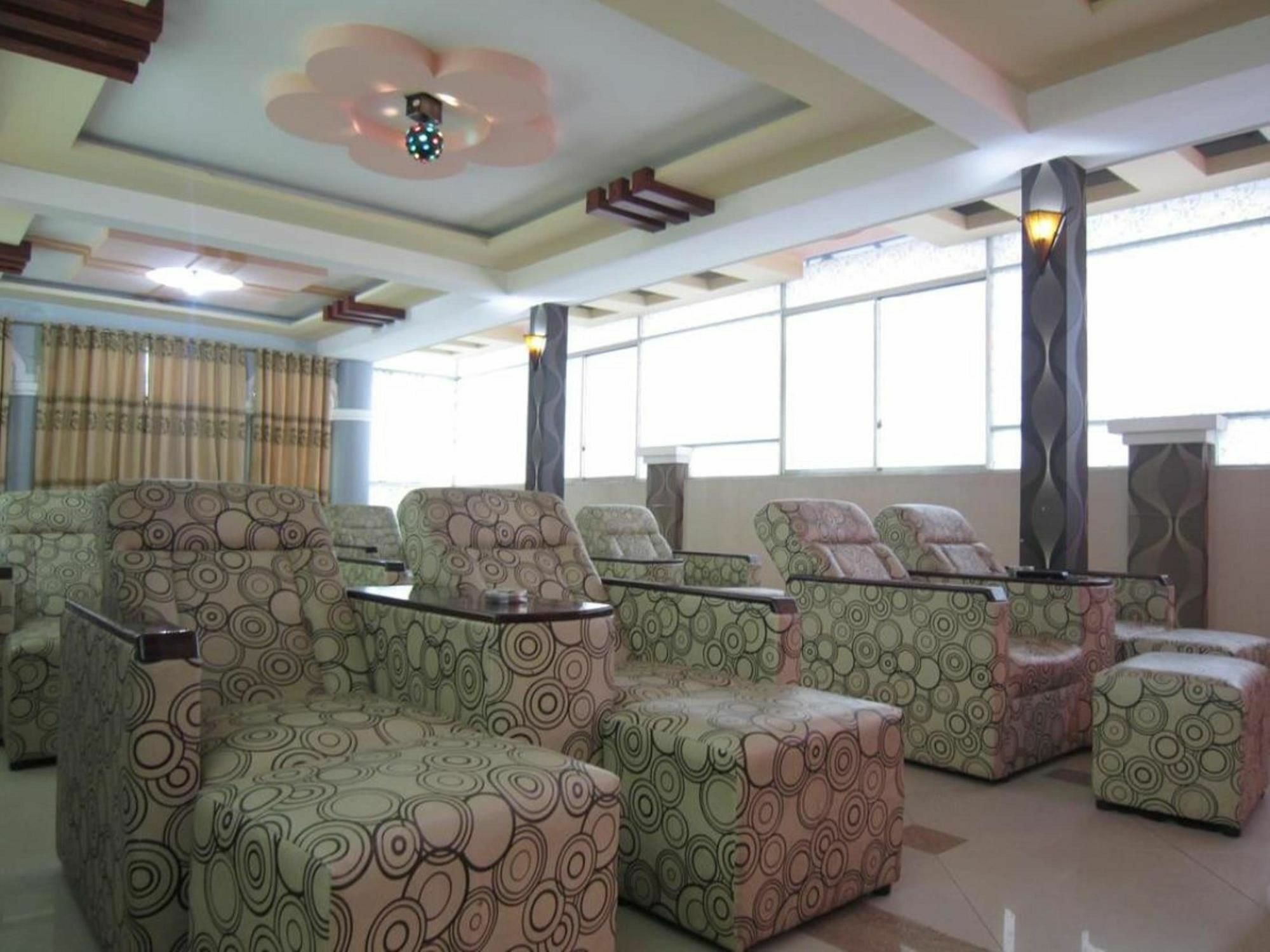 Tan Ha Hotel Хошимін Екстер'єр фото