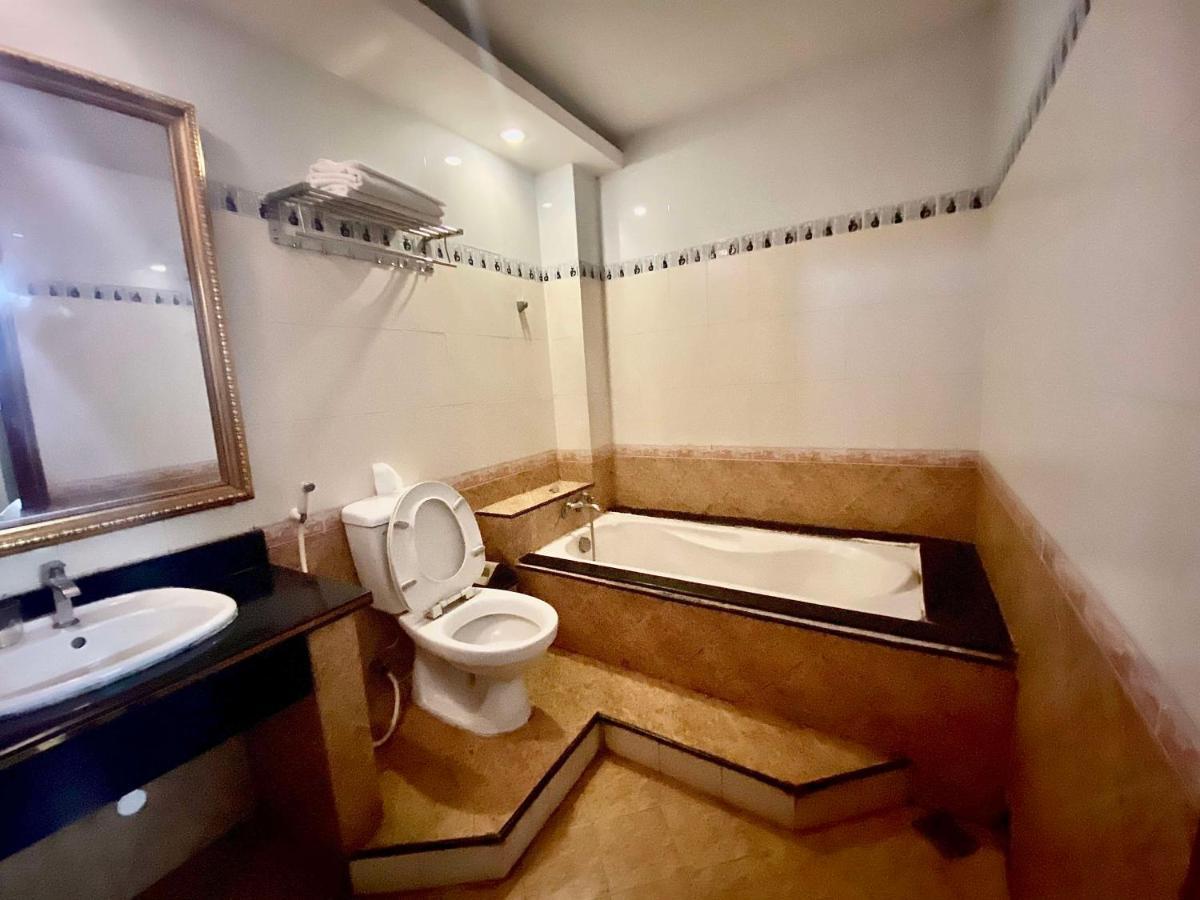 Tan Ha Hotel Хошимін Екстер'єр фото